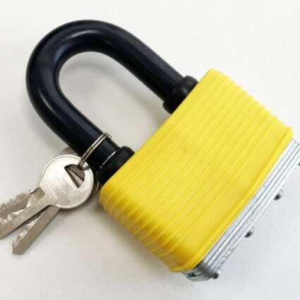 TZ 65MM LAMINATED W/PROOF PADLOCK 3 KEYS